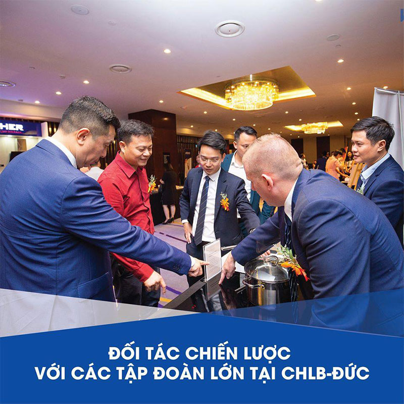 Hợp tác với các đối tác hàng đầu Hợp tác với các đối tác hàng đầu