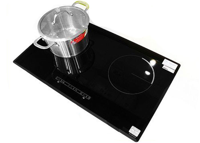 Bếp từ báo lỗi F do nấu nồi rỗng