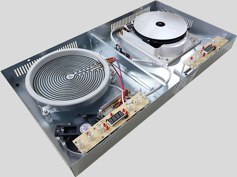 Bếp từ bị rò rỉ điện do quá cũ, lâu ngày hoặc đặt ở những nơi ẩm thấp