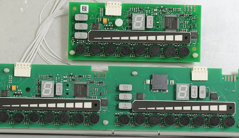Lỗi do bếp từ hỏng cảm biến hoặc bảng điều khiển