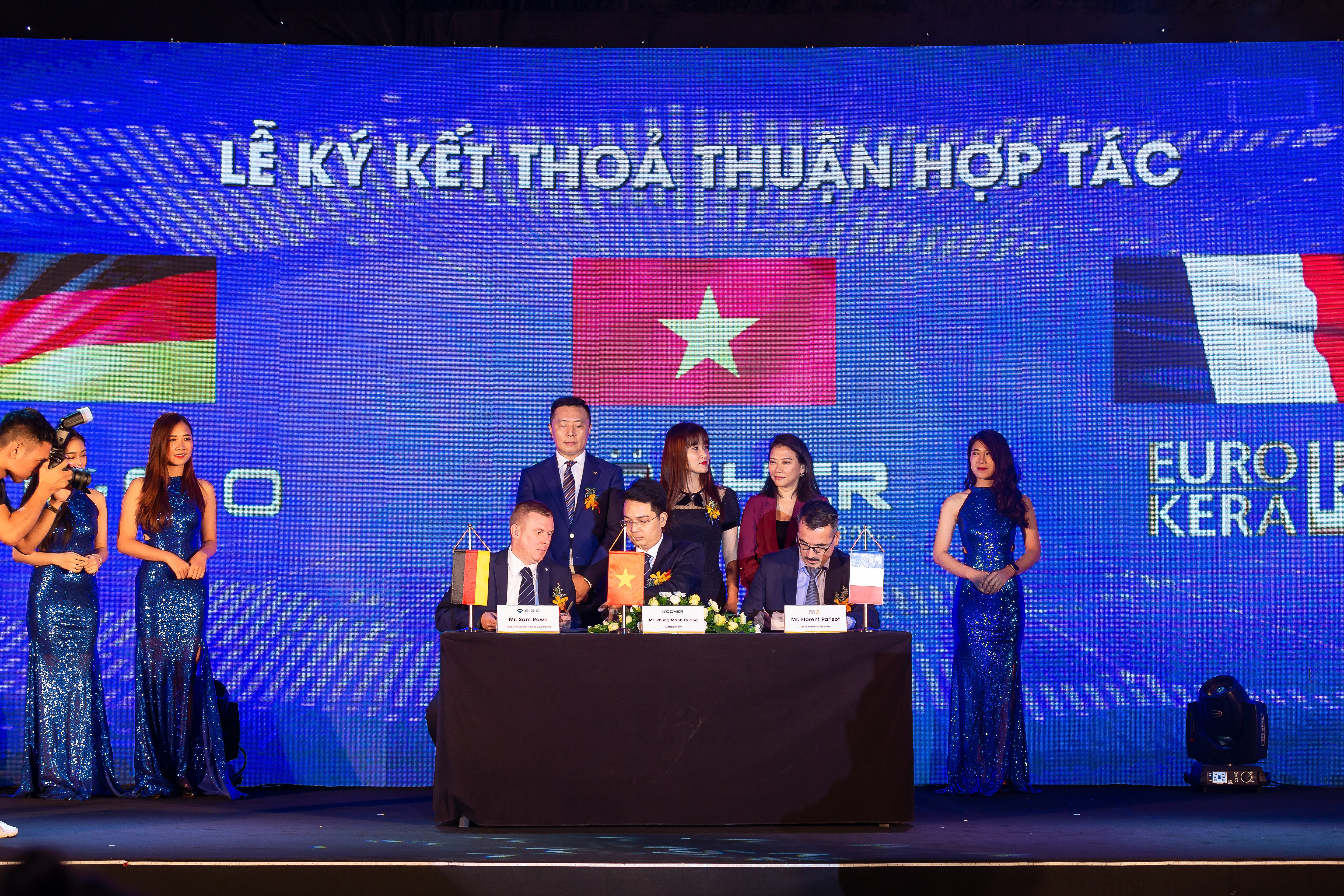 Kocher cùng Eurokera & E.G.O ra mắt sản phẩm bếp từ DIB4-888?